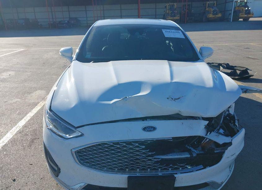 Photo 12 of 2019 Ford Fusion HYBRID TITANIUM (VIN 3FA6P0RU9KR206857)