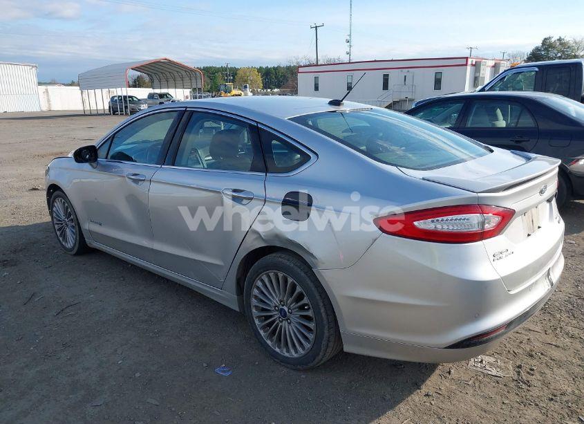 Photo 3 of 2014 Ford Fusion HYBRID TITANIUM (VIN 3FA6P0RUXER278865)