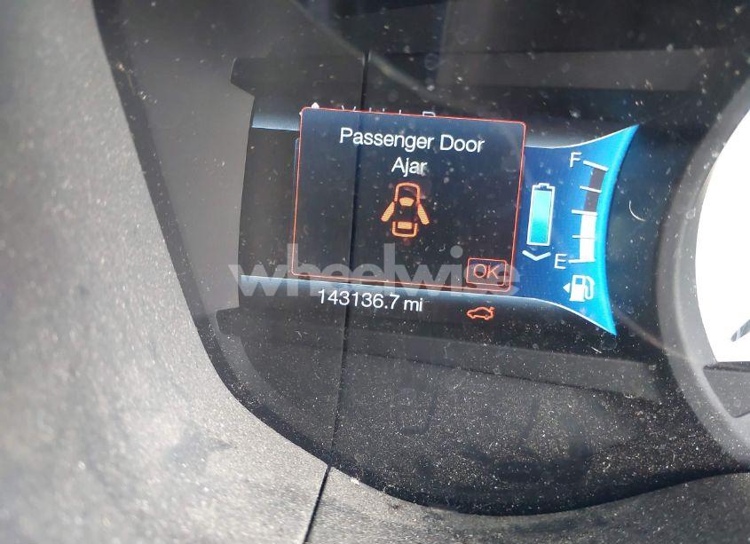 Photo 7 of 2014 Ford Fusion HYBRID TITANIUM (VIN 3FA6P0RUXER278865)