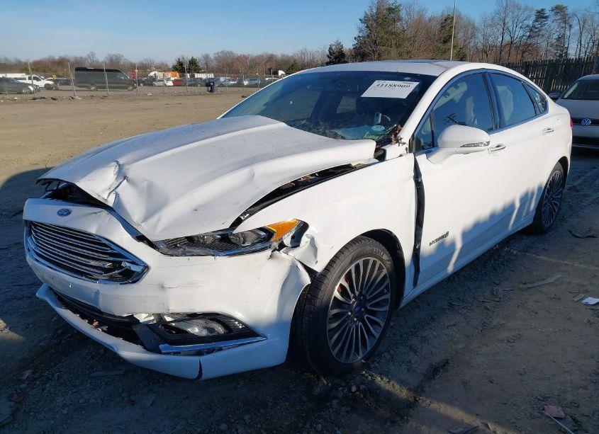 Photo 2 of 2018 Ford Fusion HYBRID TITANIUM (VIN 3FA6P0RUXJR131617)