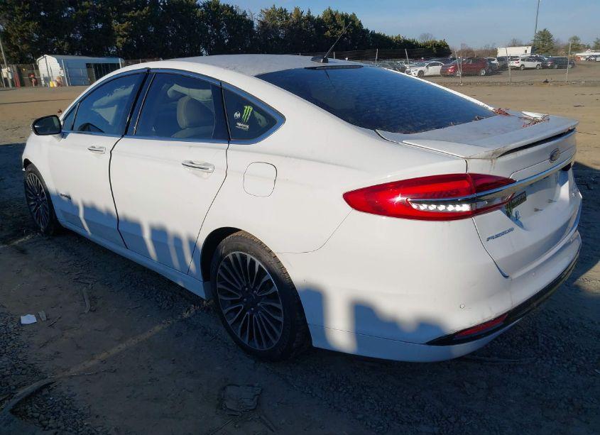 Photo 3 of 2018 Ford Fusion HYBRID TITANIUM (VIN 3FA6P0RUXJR131617)