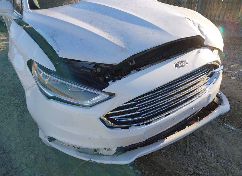 Photo 6 of 2018 Ford Fusion HYBRID TITANIUM (VIN 3FA6P0RUXJR131617)