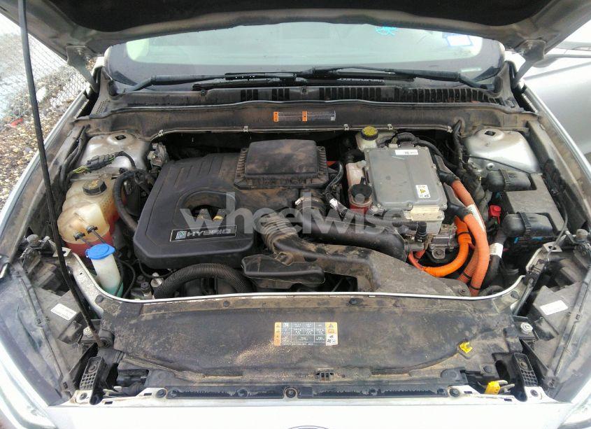 Photo 10 of 2018 Ford Fusion HYBRID TITANIUM (VIN 3FA6P0RUXJR207174)