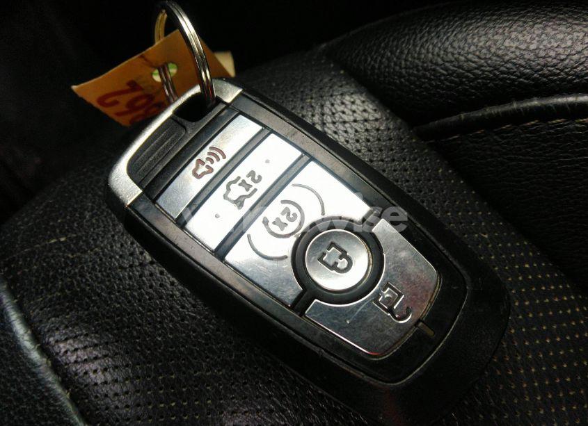 Photo 11 of 2018 Ford Fusion HYBRID TITANIUM (VIN 3FA6P0RUXJR207174)