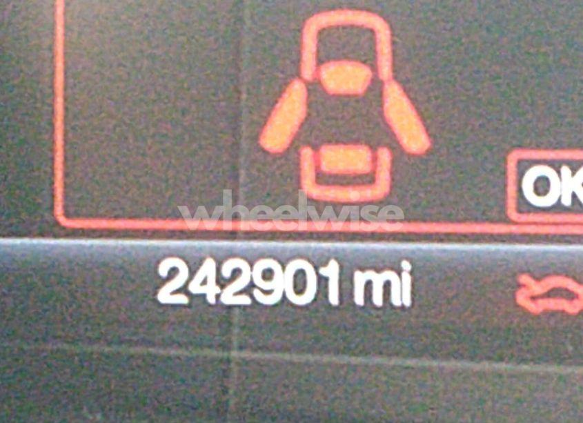 Photo 15 of 2018 Ford Fusion HYBRID TITANIUM (VIN 3FA6P0RUXJR207174)