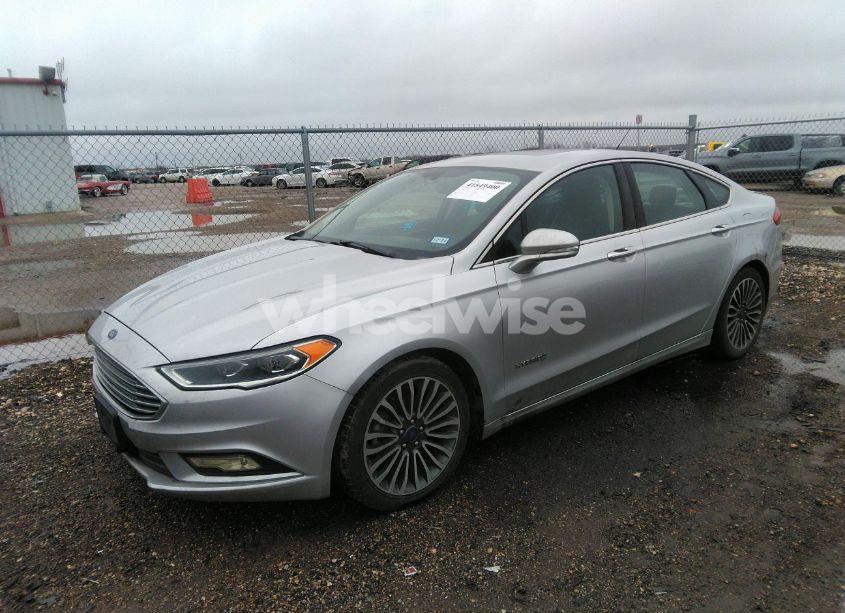 Photo 2 of 2018 Ford Fusion HYBRID TITANIUM (VIN 3FA6P0RUXJR207174)