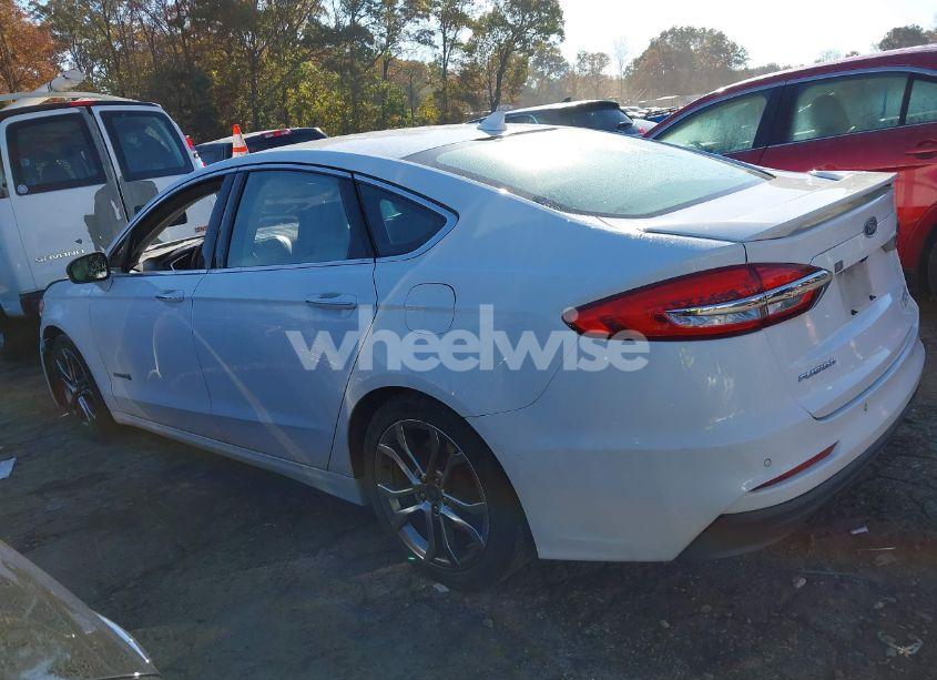Photo 15 of 2019 Ford Fusion HYBRID TITANIUM (VIN 3FA6P0RUXKR121137)