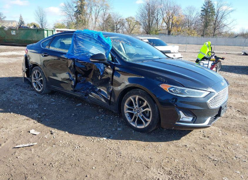 2020 Ford Fusion HYBRID TITANIUM (VIN 3FA6P0RUXLR100502) main photo