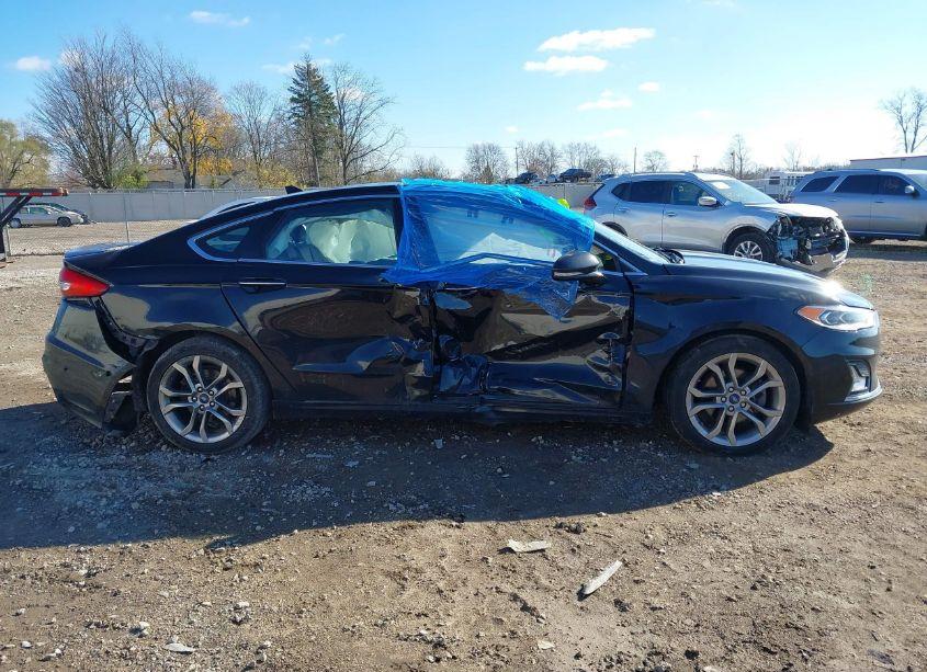 Photo 13 of 2020 Ford Fusion HYBRID TITANIUM (VIN 3FA6P0RUXLR100502)