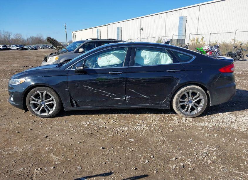 Photo 14 of 2020 Ford Fusion HYBRID TITANIUM (VIN 3FA6P0RUXLR100502)
