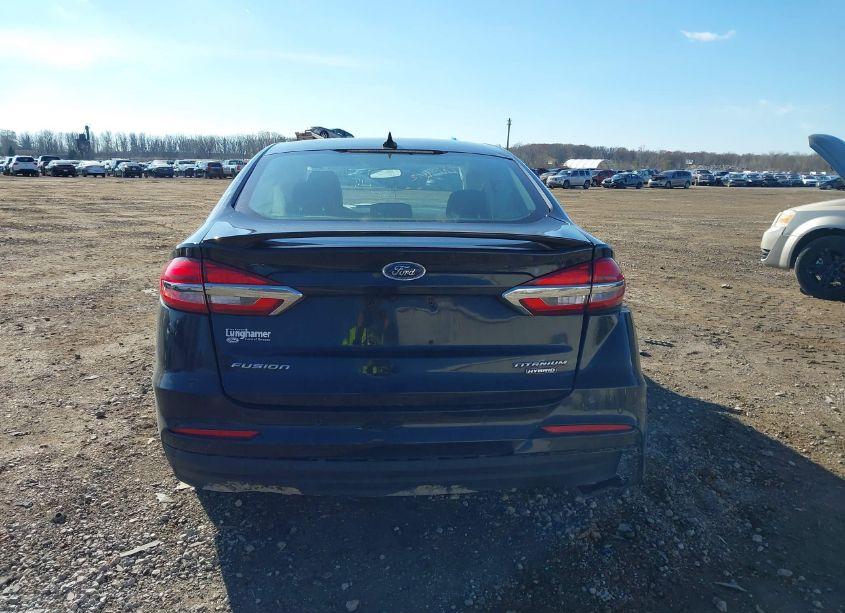Photo 16 of 2020 Ford Fusion HYBRID TITANIUM (VIN 3FA6P0RUXLR100502)