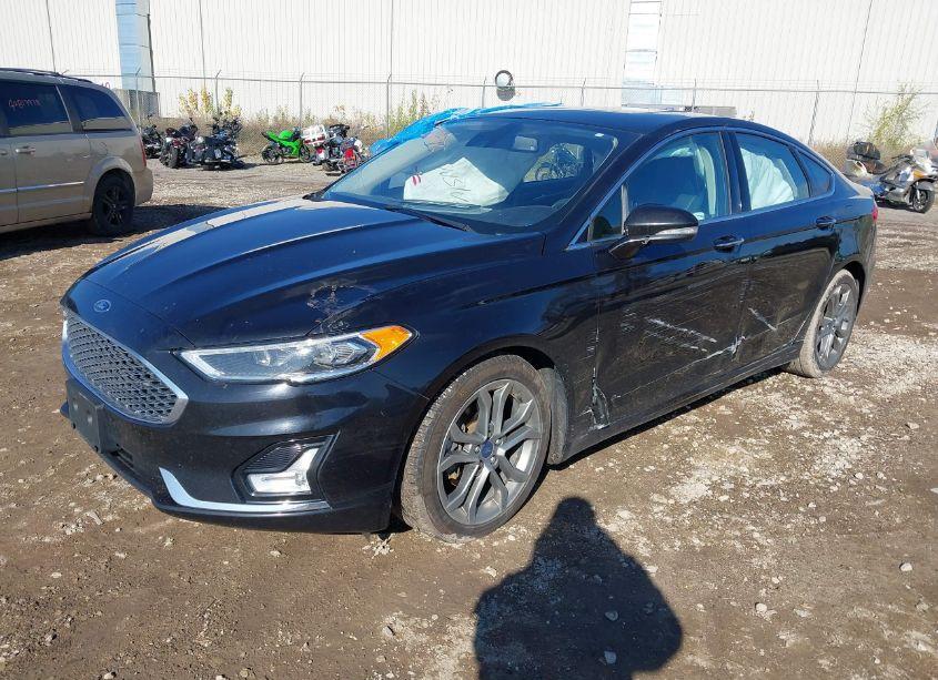 Photo 2 of 2020 Ford Fusion HYBRID TITANIUM (VIN 3FA6P0RUXLR100502)