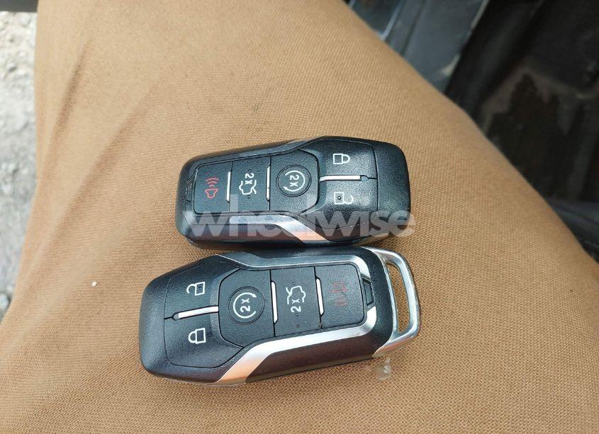 Photo 11 of 2013 Ford Fusion ENERGI TITANIUM (VIN 3FA6P0SU0DR241025)