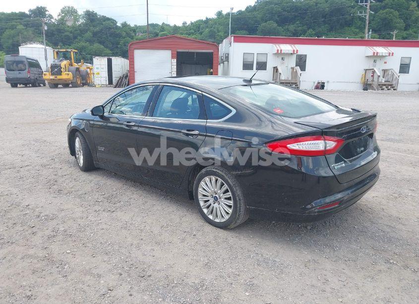 Photo 3 of 2013 Ford Fusion ENERGI TITANIUM (VIN 3FA6P0SU0DR241025)