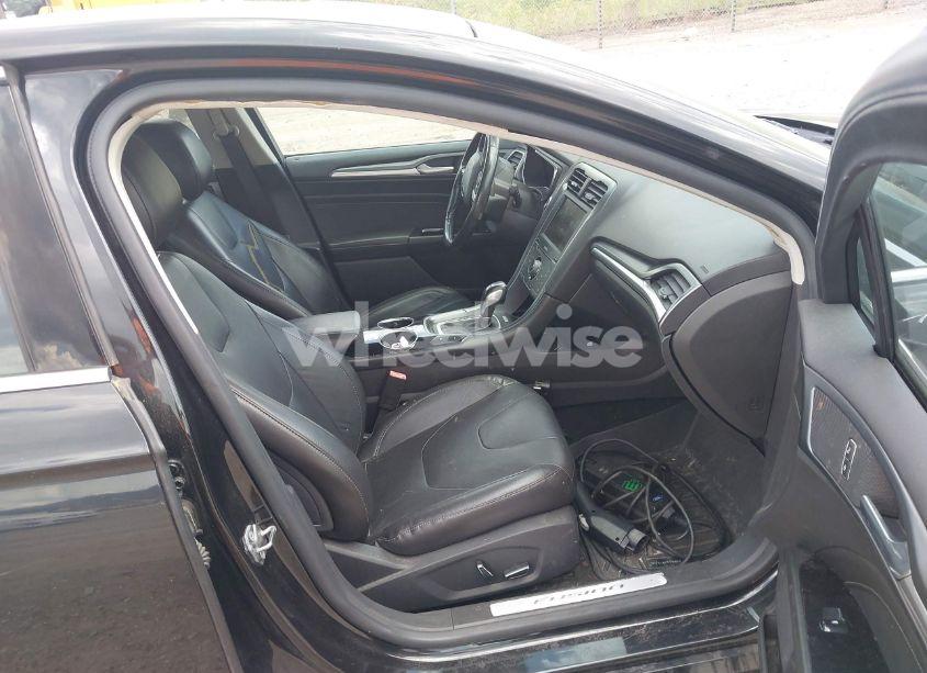 Photo 5 of 2013 Ford Fusion ENERGI TITANIUM (VIN 3FA6P0SU0DR241025)