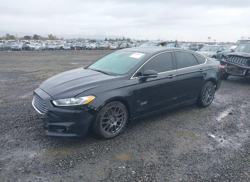Photo 2 of 2014 Ford Fusion ENERGI TITANIUM (VIN 3FA6P0SU0ER112428)
