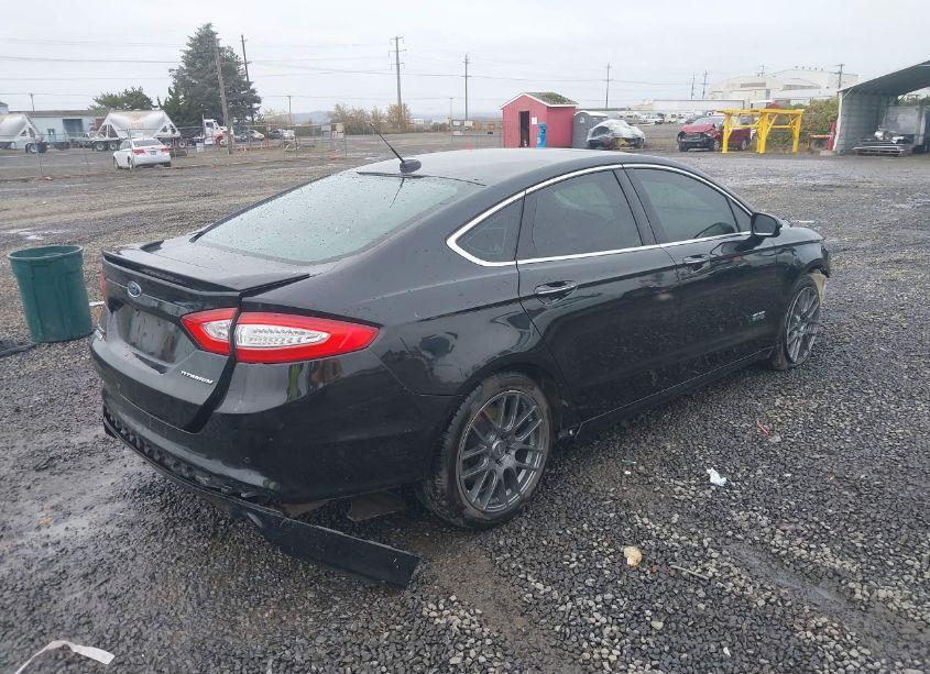 Photo 4 of 2014 Ford Fusion ENERGI TITANIUM (VIN 3FA6P0SU0ER112428)