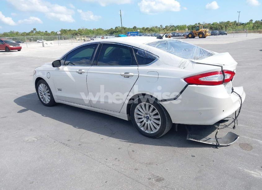 Photo 3 of 2014 Ford Fusion ENERGI TITANIUM (VIN 3FA6P0SU0ER149155)