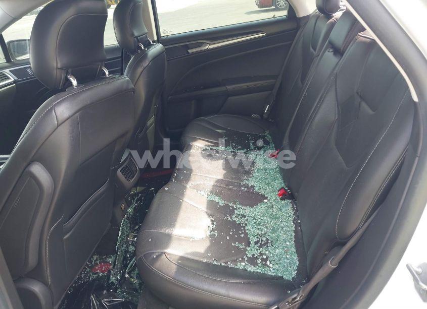 Photo 8 of 2014 Ford Fusion ENERGI TITANIUM (VIN 3FA6P0SU0ER149155)