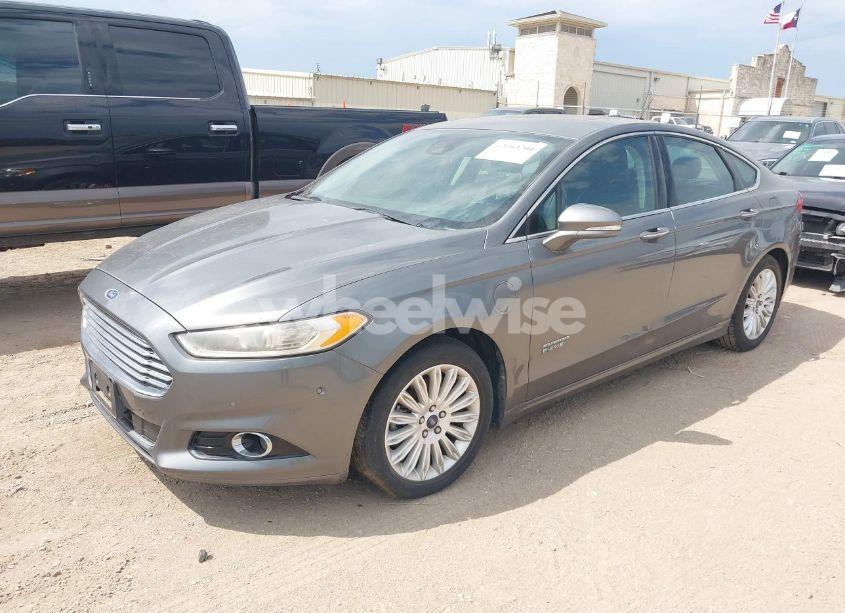 Photo 2 of 2014 Ford Fusion TITANIUM PHEV (VIN 3FA6P0SU0ER269411)