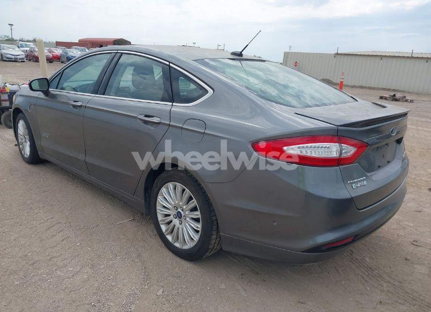 Photo 3 of 2014 Ford Fusion TITANIUM PHEV (VIN 3FA6P0SU0ER269411)