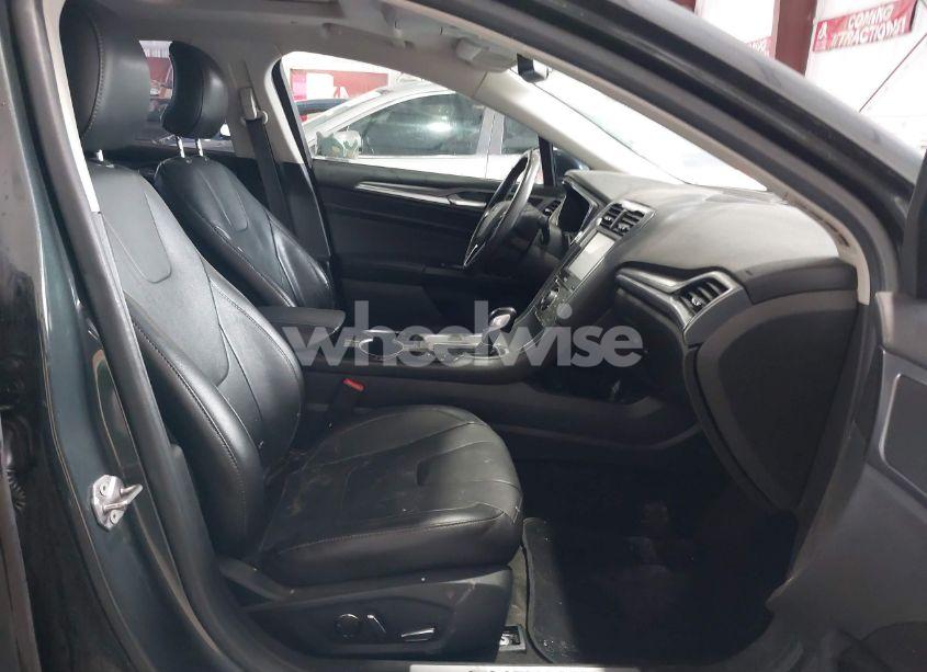 Photo 5 of 2015 Ford Fusion ENERGI TITANIUM (VIN 3FA6P0SU0FR253548)