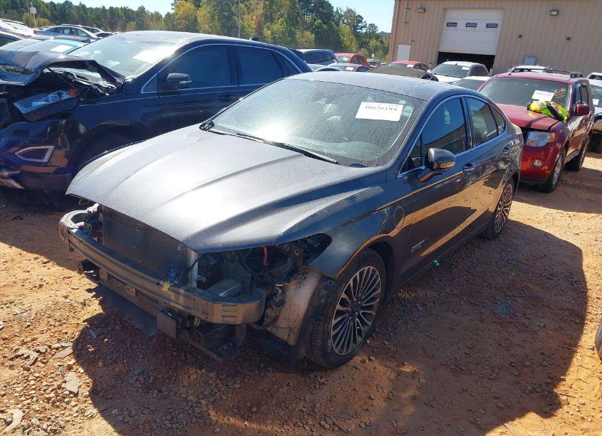 Photo 2 of 2017 Ford Fusion ENERGI PLATINUM (VIN 3FA6P0SU0HR175677)