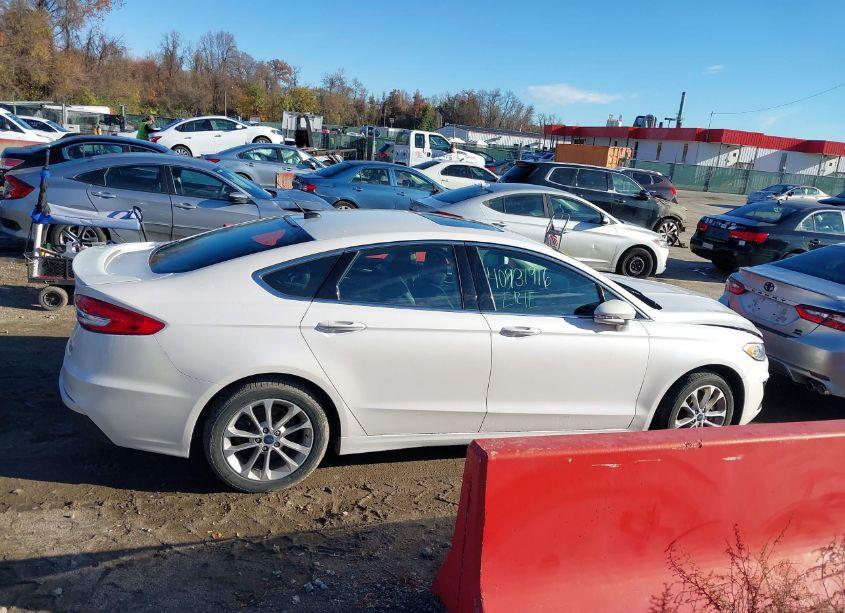 Photo 13 of 2020 Ford Fusion TITANIUM (VIN 3FA6P0SU0LR105234)