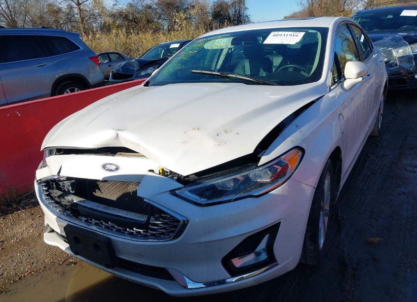 Photo 6 of 2020 Ford Fusion TITANIUM (VIN 3FA6P0SU0LR105234)