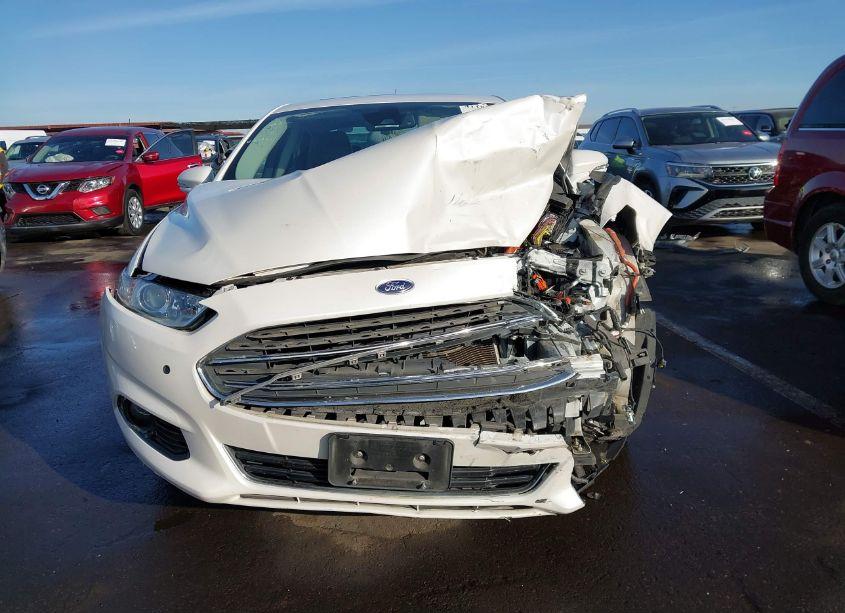Photo 13 of 2014 Ford Fusion ENERGI TITANIUM (VIN 3FA6P0SU1ER112471)
