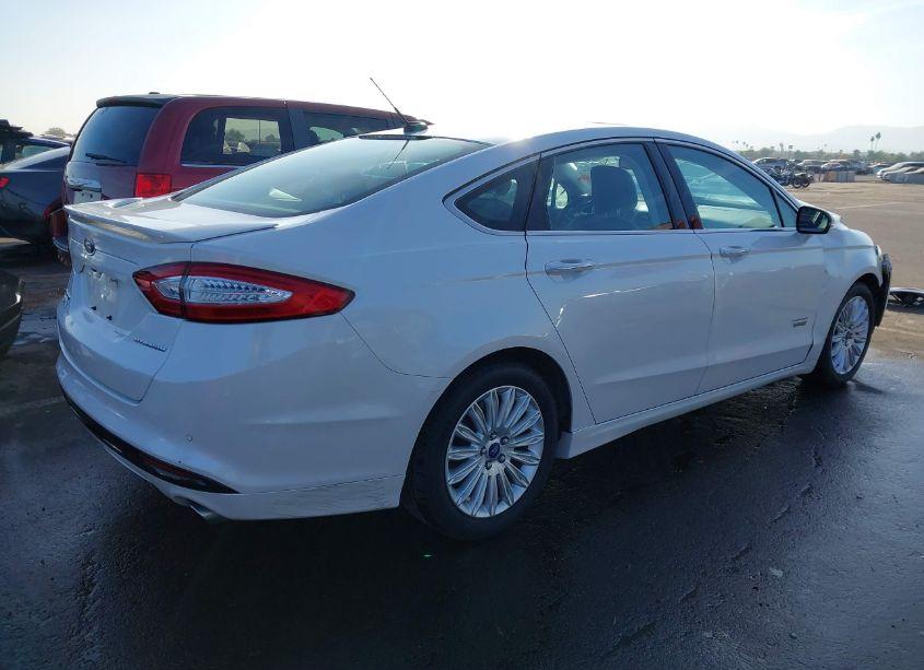 Photo 4 of 2014 Ford Fusion ENERGI TITANIUM (VIN 3FA6P0SU1ER112471)