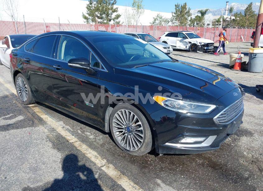 2017 Ford Fusion ENERGI TITANIUM (VIN 3FA6P0SU1HR116976) main photo
