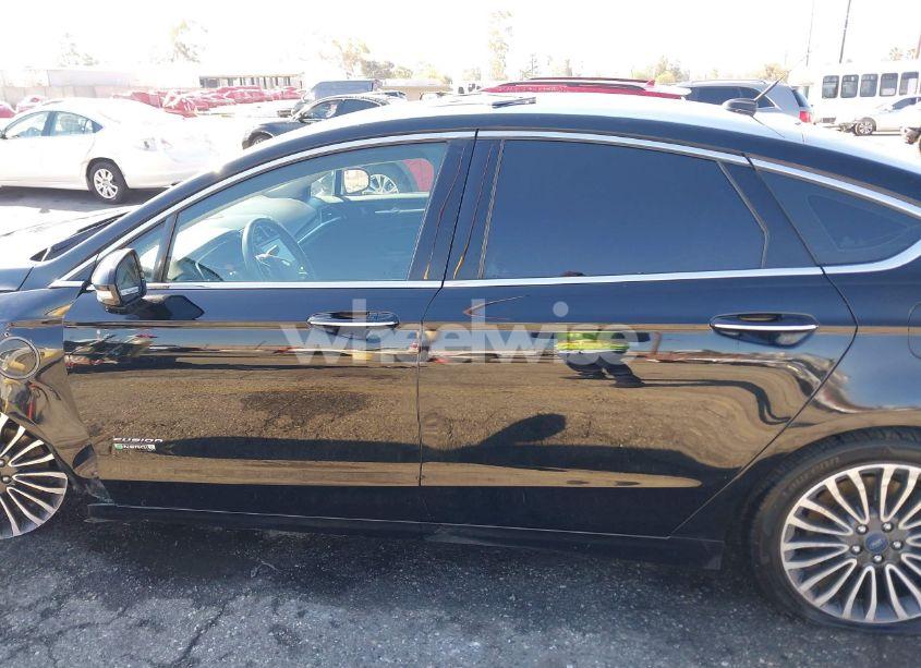 Photo 14 of 2017 Ford Fusion ENERGI TITANIUM (VIN 3FA6P0SU1HR116976)