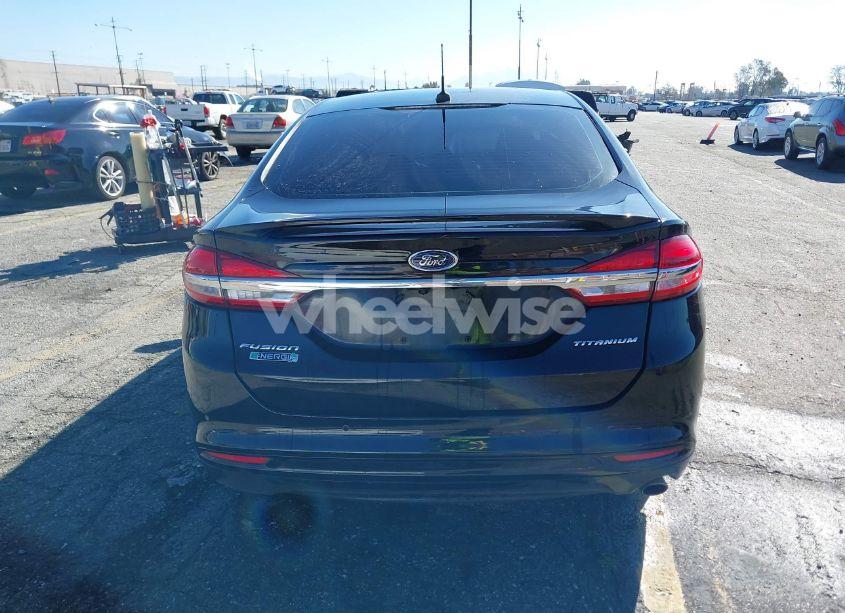 Photo 16 of 2017 Ford Fusion ENERGI TITANIUM (VIN 3FA6P0SU1HR116976)