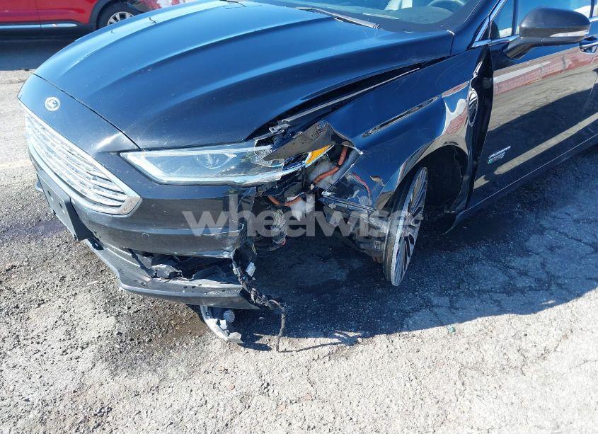 Photo 6 of 2017 Ford Fusion ENERGI TITANIUM (VIN 3FA6P0SU1HR116976)