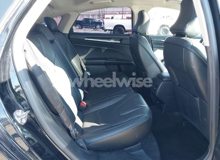 Photo 8 of 2017 Ford Fusion ENERGI TITANIUM (VIN 3FA6P0SU1HR116976)