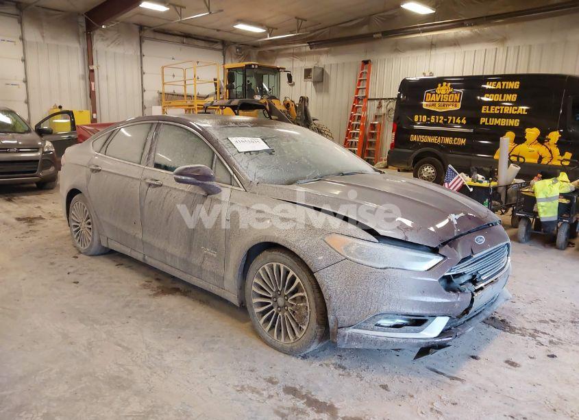 2017 Ford Fusion ENERGI TITANIUM (VIN 3FA6P0SU1HR147273) main photo