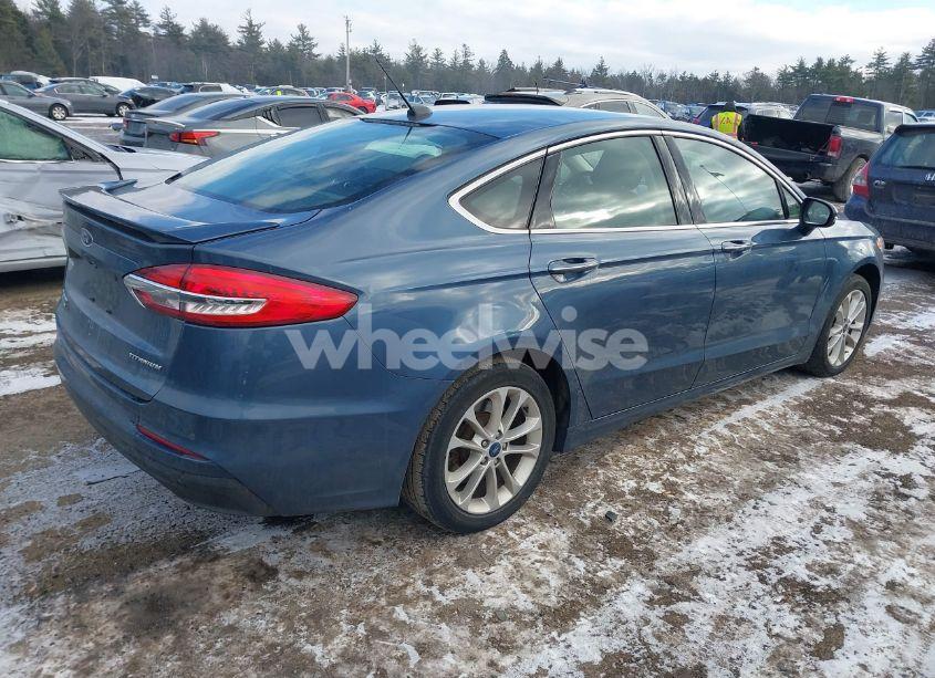 Photo 4 of 2019 Ford Fusion ENERGI TITANIUM (VIN 3FA6P0SU1KR228149)