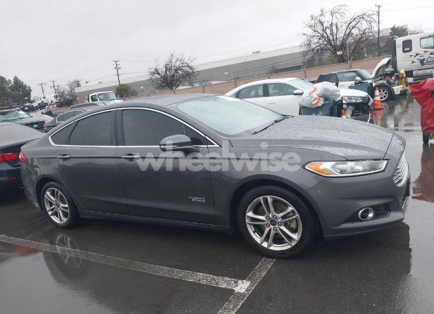 Photo 13 of 2015 Ford Fusion ENERGI TITANIUM (VIN 3FA6P0SU2FR173958)