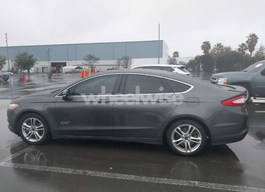 Photo 14 of 2015 Ford Fusion ENERGI TITANIUM (VIN 3FA6P0SU2FR173958)