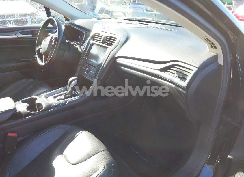 Photo 5 of 2016 Ford Fusion ENERGI TITANIUM (VIN 3FA6P0SU2GR162380)