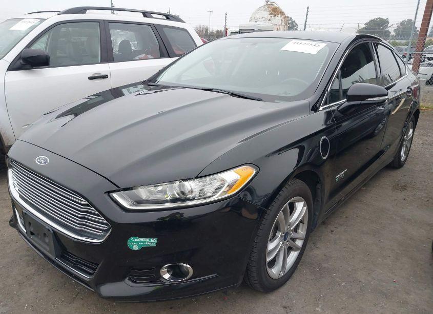 Photo 2 of 2016 Ford Fusion ENERGI TITANIUM (VIN 3FA6P0SU2GR229947)
