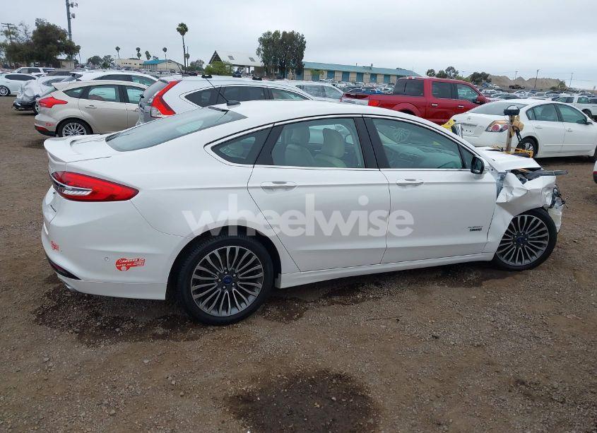 Photo 13 of 2017 Ford Fusion ENERGI TITANIUM (VIN 3FA6P0SU2HR379834)