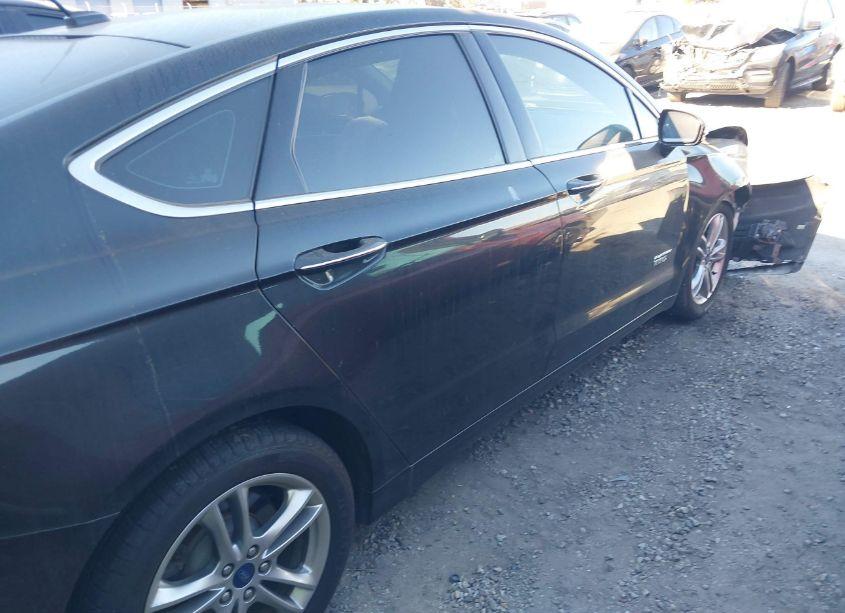 Photo 14 of 2015 Ford Fusion ENERGI TITANIUM (VIN 3FA6P0SU3FR147496)