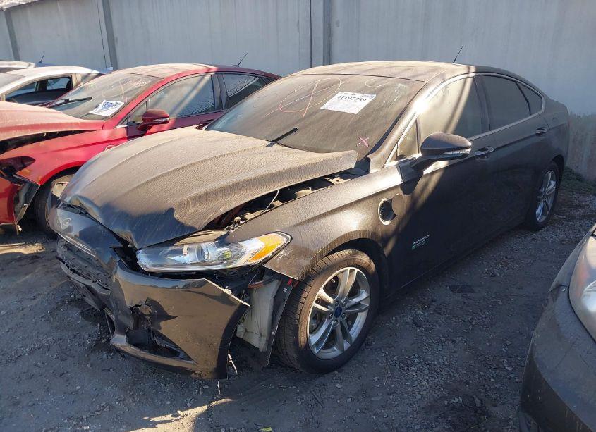Photo 2 of 2015 Ford Fusion ENERGI TITANIUM (VIN 3FA6P0SU3FR147496)