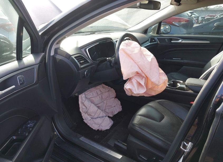 Photo 20 of 2015 Ford Fusion ENERGI TITANIUM (VIN 3FA6P0SU3FR147496)