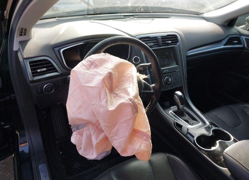 Photo 22 of 2015 Ford Fusion ENERGI TITANIUM (VIN 3FA6P0SU3FR147496)