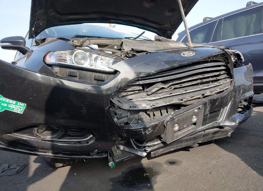 Photo 6 of 2015 Ford Fusion ENERGI TITANIUM (VIN 3FA6P0SU3FR147496)