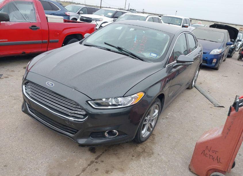 Photo 2 of 2015 Ford Fusion ENERGI TITANIUM (VIN 3FA6P0SU3FR205395)