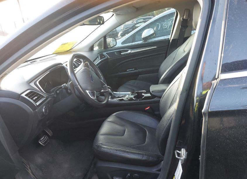 Photo 5 of 2015 Ford Fusion ENERGI TITANIUM (VIN 3FA6P0SU3FR280906)